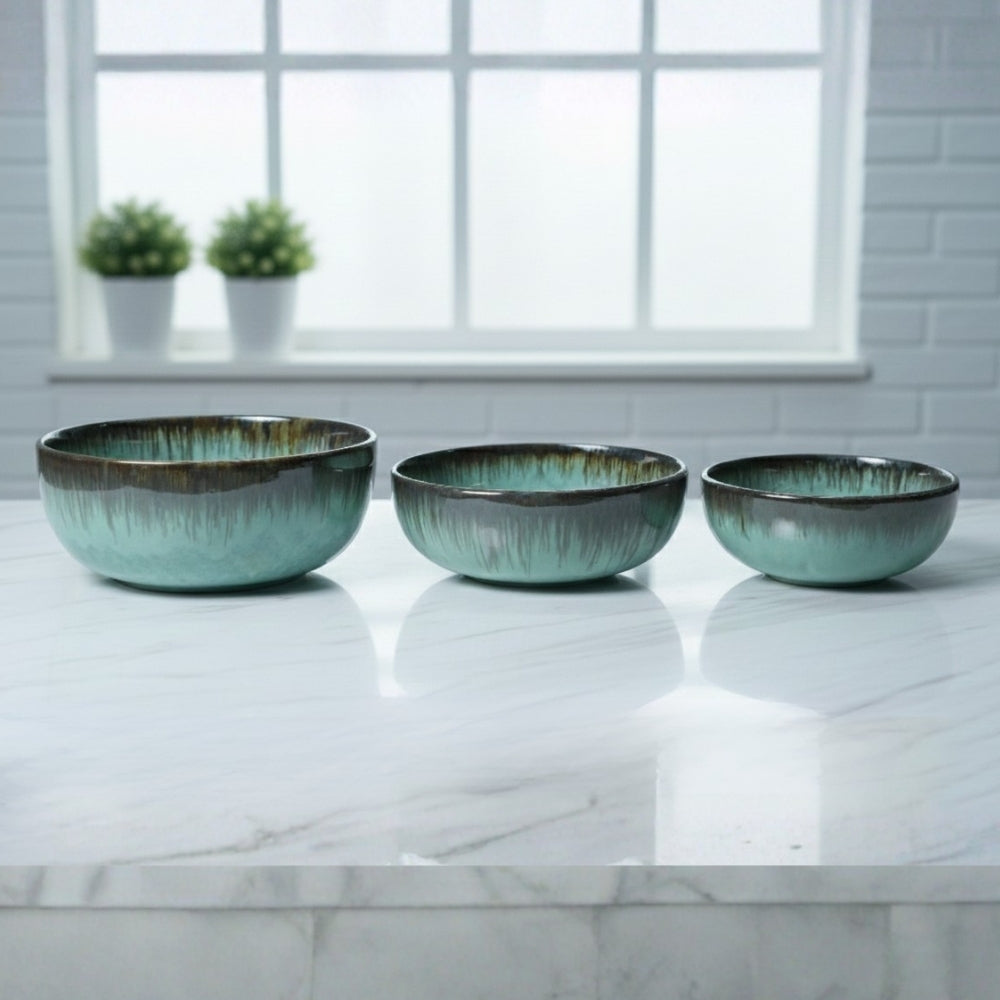 seafoam green ceramic serving bowl set of 3 for serving snacks salads desserts and everyday dining use